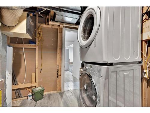 15 Mellenby Street, Stoney Creek, ON - Indoor Photo Showing Laundry Room