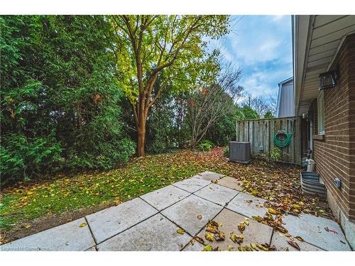 4-445 Woodview Road, Burlington, ON - Outdoor