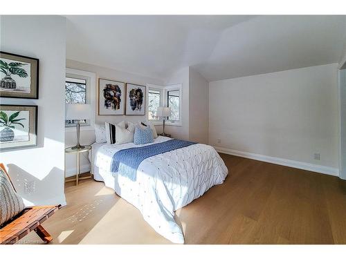 72 Auchmar Road, Hamilton, ON - Indoor Photo Showing Bedroom