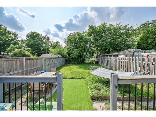 17 Albemarle Street, Hamilton, ON - Outdoor With Deck Patio Veranda With Backyard