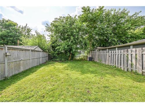 17 Albemarle Street, Hamilton, ON - Outdoor With Backyard