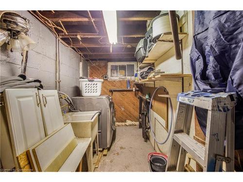 528 Catharine Street N, Hamilton, ON - Indoor Photo Showing Other Room