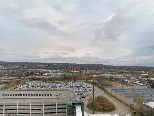 1608-2087 Fairview Street, Burlington, ON - Outdoor With View