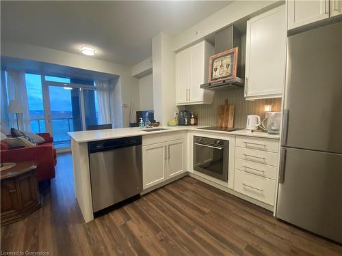 1608-2087 Fairview Street, Burlington, ON - Indoor Photo Showing Kitchen With Stainless Steel Kitchen