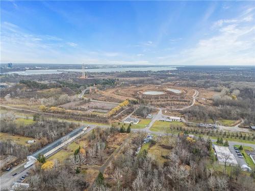 8279 Stanley Avenue, Niagara Falls, ON - Outdoor With View