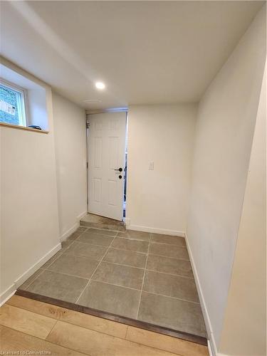 21 Mcintosh Avenue, Hamilton, ON - Indoor Photo Showing Basement