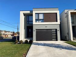 253 Federal Street  Stoney Creek, ON L8E 1P8