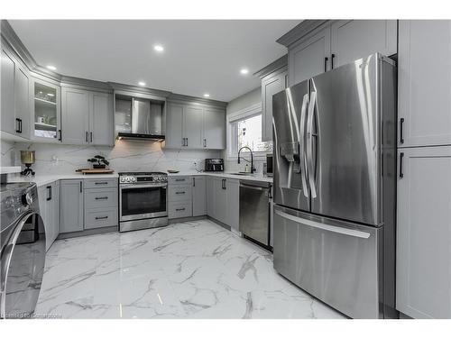 1291 Princeton Crescent, Burlington, ON - Indoor Photo Showing Kitchen With Stainless Steel Kitchen With Upgraded Kitchen