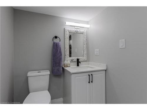 1291 Princeton Crescent, Burlington, ON - Indoor Photo Showing Bathroom