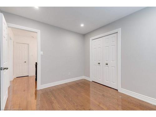 2182 Maplewood Drive, Burlington, ON - Indoor Photo Showing Other Room