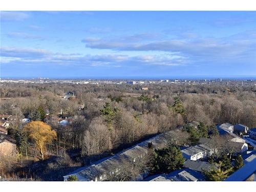 1502-2055 Upper Middle Road, Burlington, ON - Outdoor With View