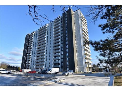 1502-2055 Upper Middle Road, Burlington, ON - Outdoor With Facade