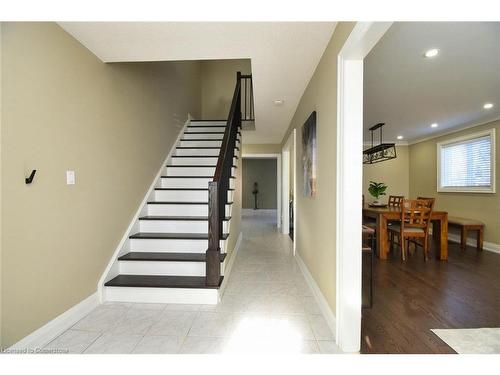 29 Hyslop Drive, Caledonia, ON - Indoor Photo Showing Dining Room