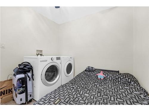 1617 Main Street E, Hamilton, ON - Indoor Photo Showing Laundry Room