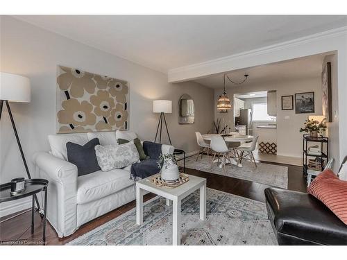 14 Montclair Crescent, Simcoe, ON - Indoor Photo Showing Living Room