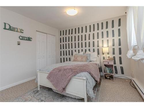 14 Montclair Crescent, Simcoe, ON - Indoor Photo Showing Bedroom