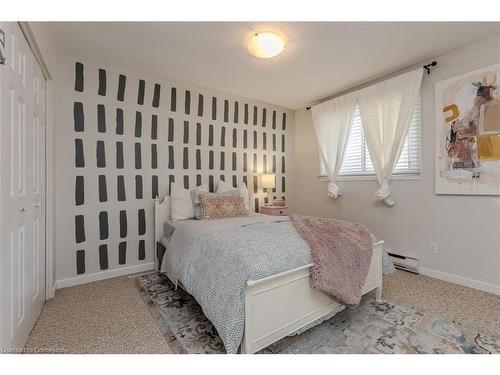 14 Montclair Crescent, Simcoe, ON - Indoor Photo Showing Bedroom