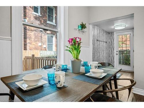 130 Market Street, Hamilton, ON - Indoor Photo Showing Dining Room