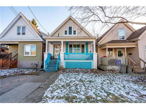 93 East 23Rd Street, Hamilton, ON - Outdoor With Deck Patio Veranda With Facade