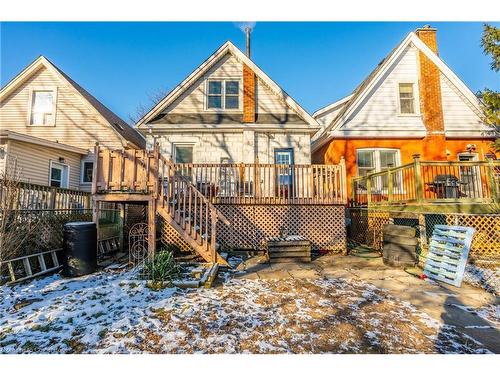 93 East 23Rd Street, Hamilton, ON - Outdoor With Deck Patio Veranda