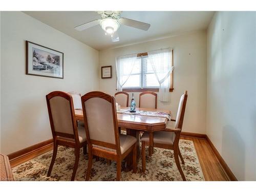 1211 Homewood Drive, Burlington, ON - Indoor Photo Showing Dining Room