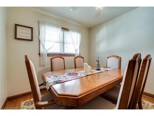 1211 Homewood Drive, Burlington, ON - Indoor Photo Showing Dining Room