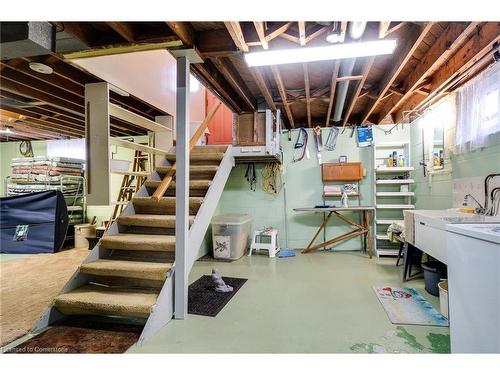 1211 Homewood Drive, Burlington, ON - Indoor Photo Showing Basement