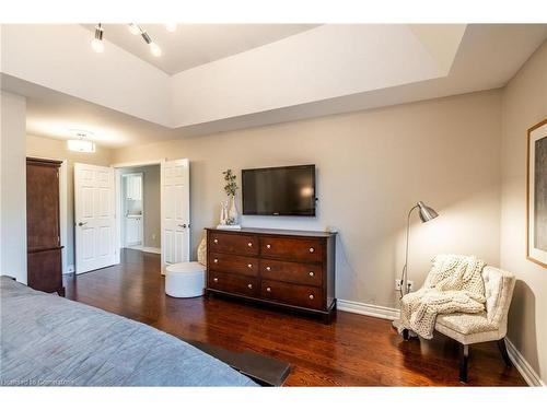 2245 Hampstead Road, Oakville, ON - Indoor Photo Showing Bedroom