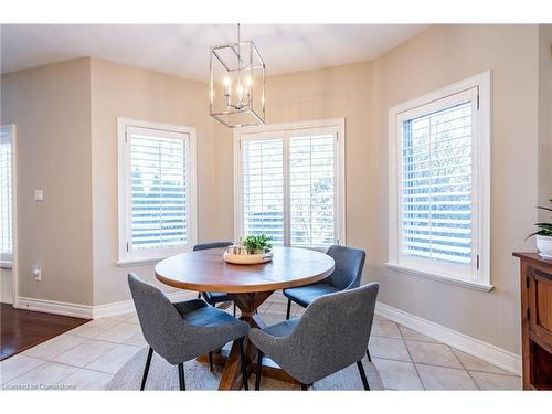 2245 Hampstead Road, Oakville, ON - Indoor Photo Showing Dining Room