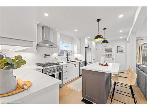 20 Walter Avenue S, Hamilton, ON - Indoor Photo Showing Kitchen With Upgraded Kitchen