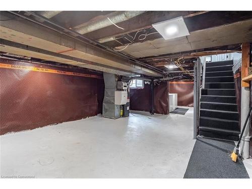 104 Edgemont Street N, Hamilton, ON - Indoor Photo Showing Basement