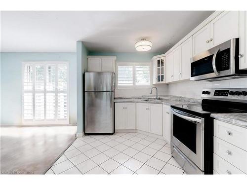 17-2373 King Street E, Hamilton, ON - Indoor Photo Showing Kitchen