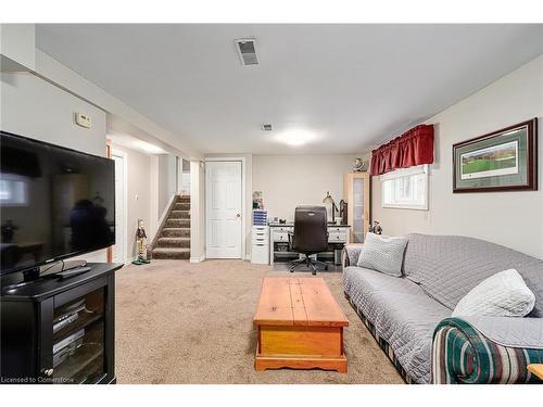 12 School Road, Shelburne, ON - Indoor Photo Showing Living Room