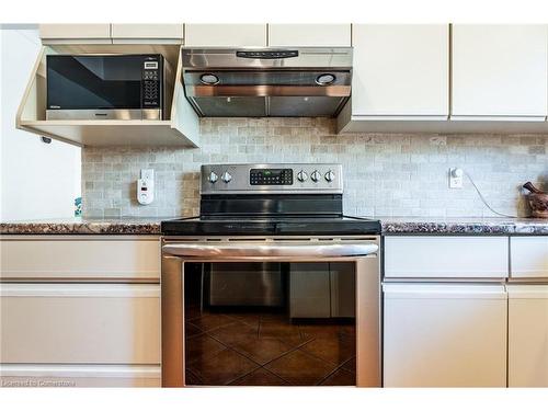 2014 Cavendish Drive, Burlington, ON - Indoor Photo Showing Kitchen