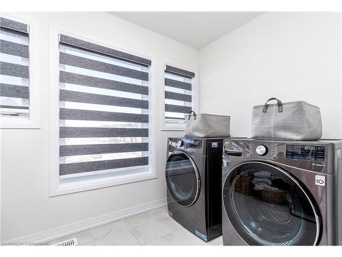 55 Yale Drive, Hamilton, ON - Indoor Photo Showing Laundry Room