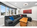 678 Brighton Avenue, Hamilton, ON  - Indoor Photo Showing Living Room 