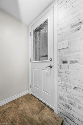 678 Brighton Avenue, Hamilton, ON - Indoor Photo Showing Other Room