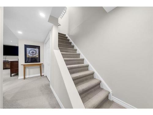 5115 Silvercreek Drive, Burlington, ON - Indoor Photo Showing Other Room