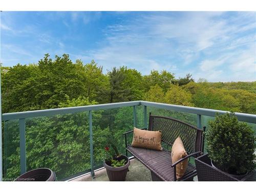 802-2585 Erin Centre Boulevard, Mississauga, ON - Outdoor With Balcony