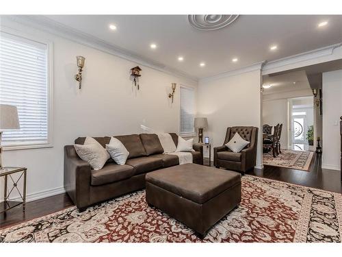 3898 Tufgar Crescent, Burlington, ON - Indoor Photo Showing Living Room