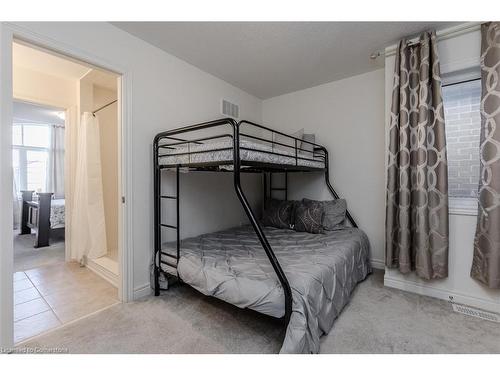 3898 Tufgar Crescent, Burlington, ON - Indoor Photo Showing Bedroom