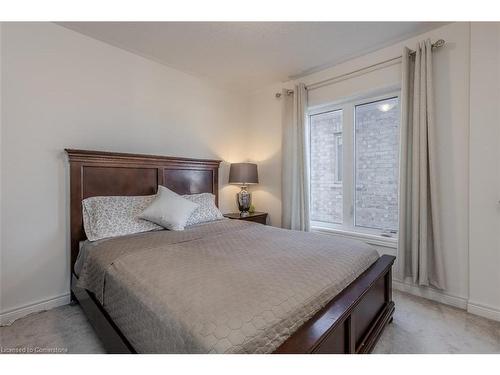 3898 Tufgar Crescent, Burlington, ON - Indoor Photo Showing Bedroom