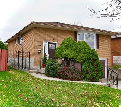 290 Carson Drive, Hamilton, ON - Outdoor