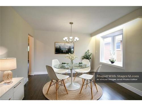 290 Carson Drive, Hamilton, ON - Indoor Photo Showing Dining Room