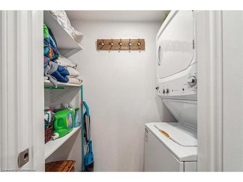 491 Ferguson Avenue N, Hamilton, ON - Indoor Photo Showing Laundry Room