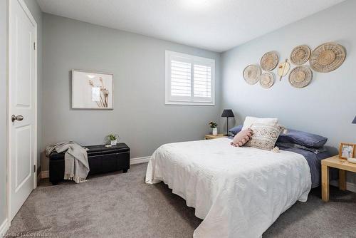 65 Crawford Drive, Hamilton, ON - Indoor Photo Showing Bedroom