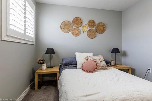 65 Crawford Drive, Hamilton, ON - Indoor Photo Showing Bedroom