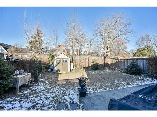 291 Thayer Avenue, Hamilton, ON - Outdoor With Backyard