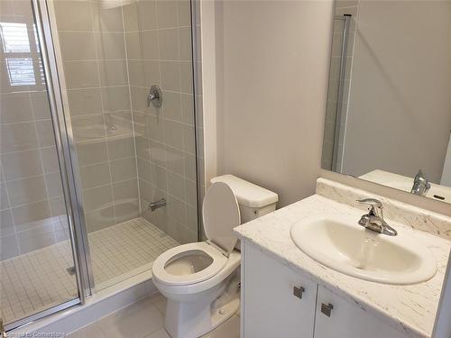 15 Yale Drive, Hamilton, ON - Indoor Photo Showing Bathroom