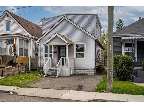 26 Cambridge Avenue, Hamilton, ON - Outdoor With Facade